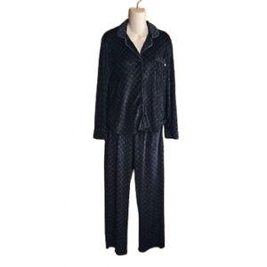 DKNY velour pajama set size SMALL